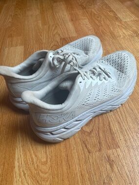 Hoka one one Clifton 7